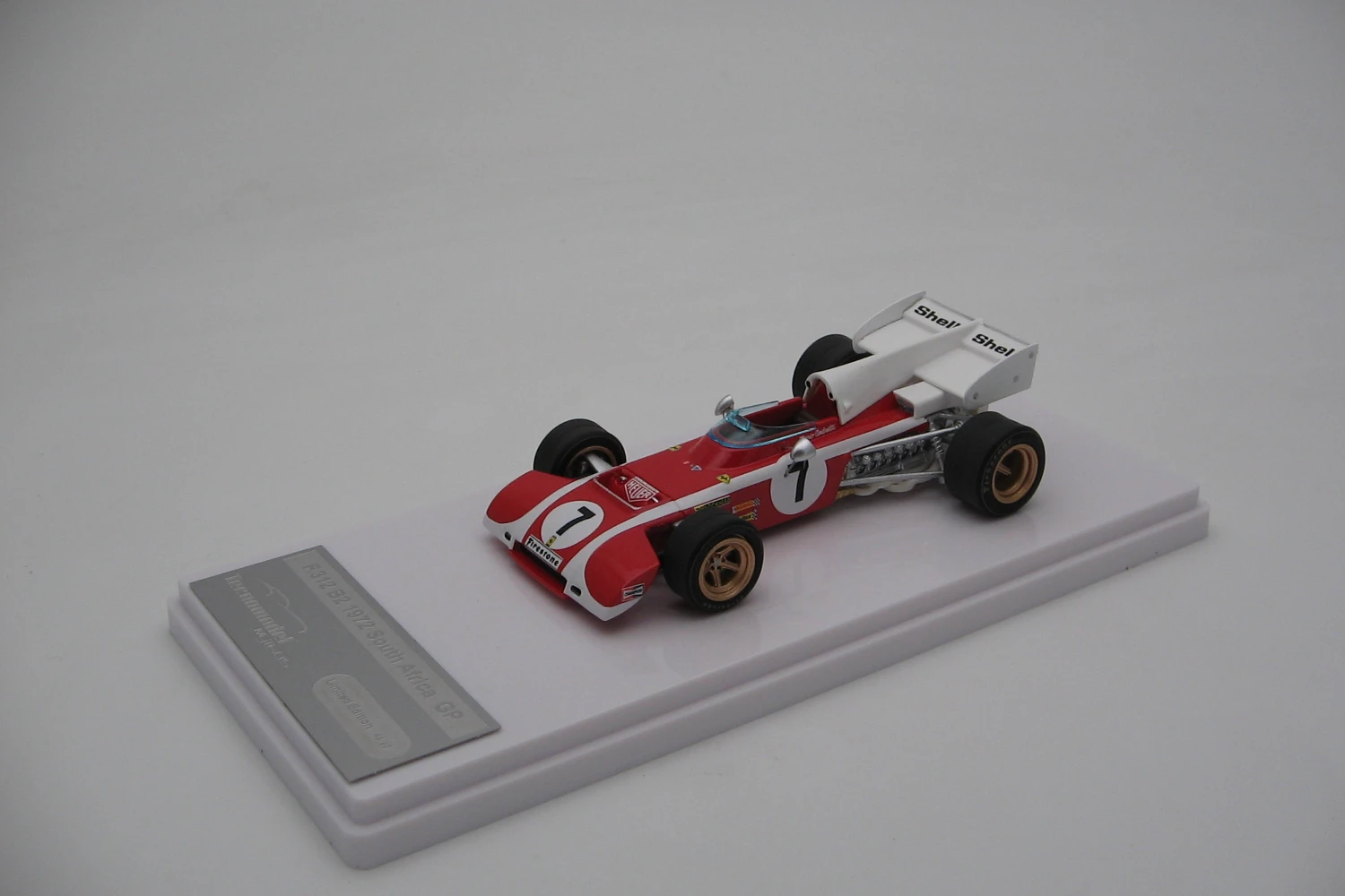 <!--articolo.descrizione_articolo-->