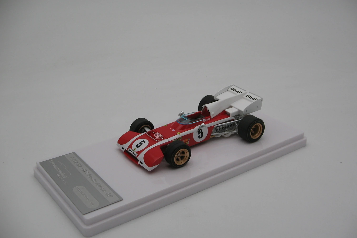 <!--articolo.descrizione_articolo-->