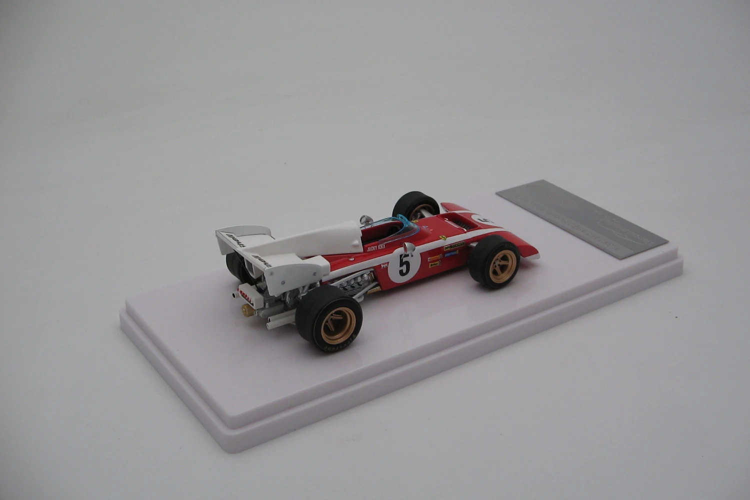 <!--articolo.descrizione_articolo-->