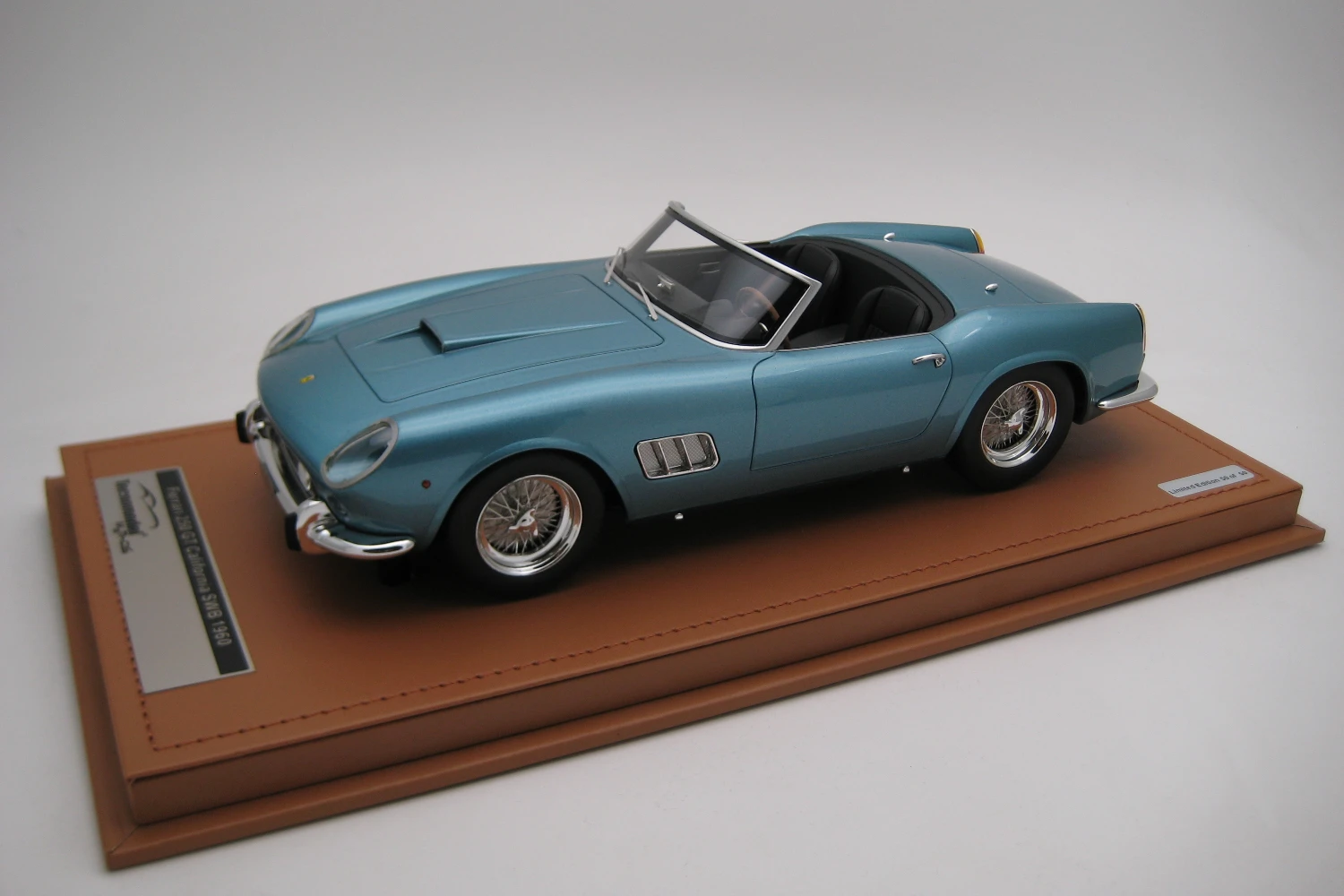 <!--articolo.descrizione_articolo-->