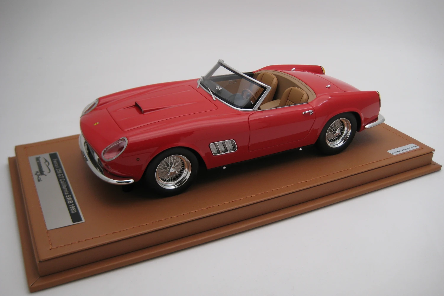 <!--articolo.descrizione_articolo-->