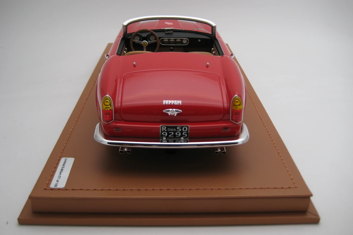 <!--articolo.descrizione_articolo-->