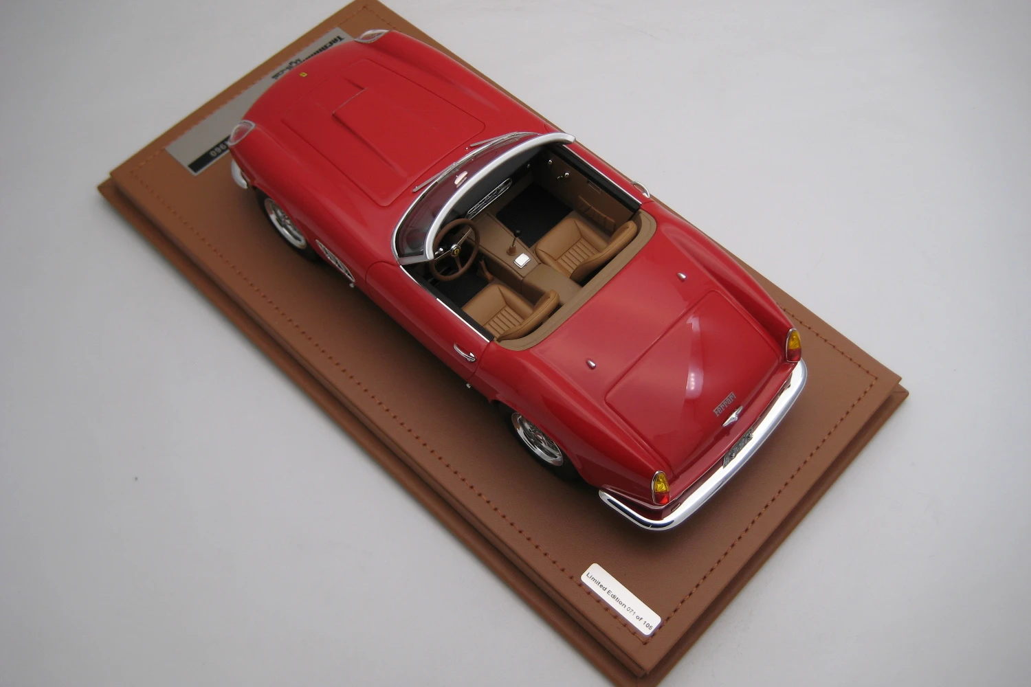 <!--articolo.descrizione_articolo-->