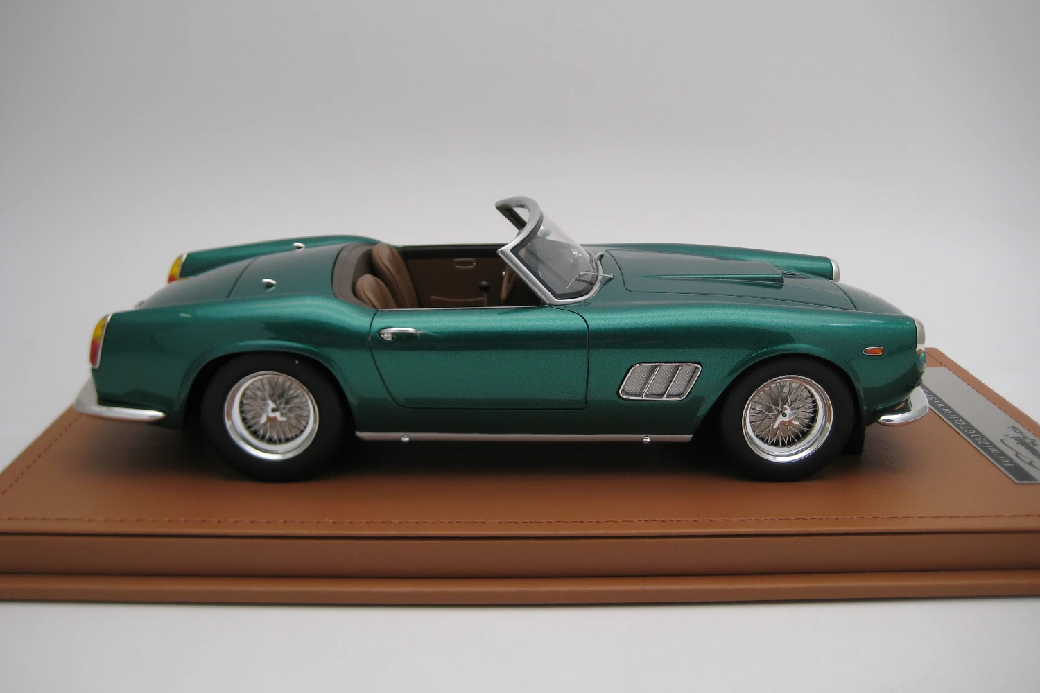 <!--articolo.descrizione_articolo-->