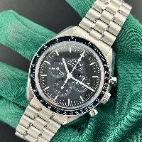 Omega Speedmaster Professional Moonwatch Co-Axial Master Chronometer Fondello Vetro Zaffiro 002 