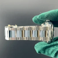 Rolex Oyster Perpetual Date 34mm Silver