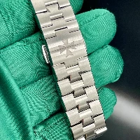 Vacheron Constantin Overseas