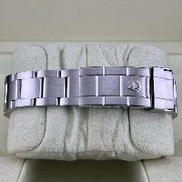 Rolex Submariner Date No Holes