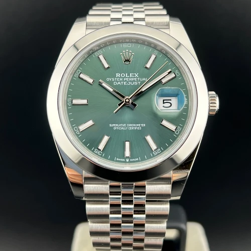 Rolex Datejust41mm Jubilee Verde Ghiera Liscia