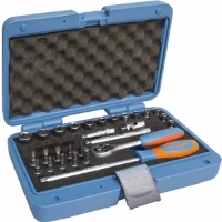 ASS. CON 28 UTENSILI ATT.1/4